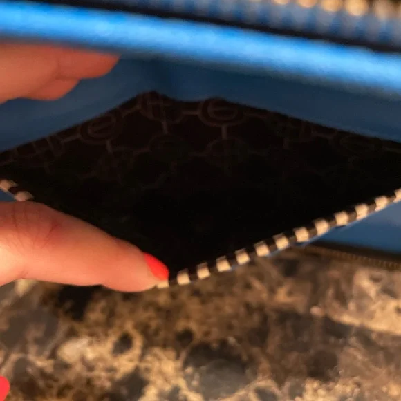 Henri Bendel x James Goldcrown Limited Edition Wallet - Picture 12 of 16